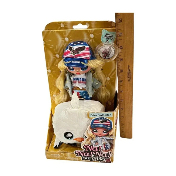 Na! Na! Na! Surprise Erika Featherton Doll with White Bag - Picture 6 of 6